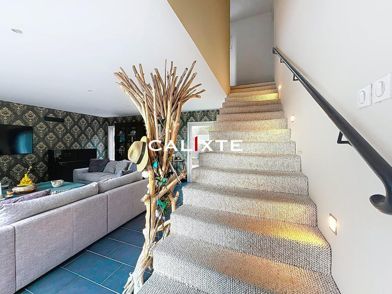 Bastide - 200 m² - 5 pièces