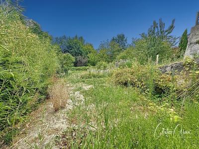 Terrain constructible - 367 m²