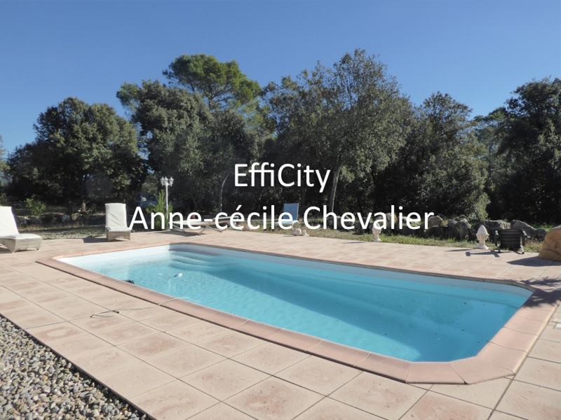 Maison - 137 m² - 6 pièces