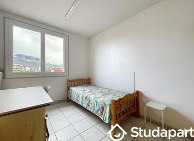 Chambre - 17 m² - 1 pièce