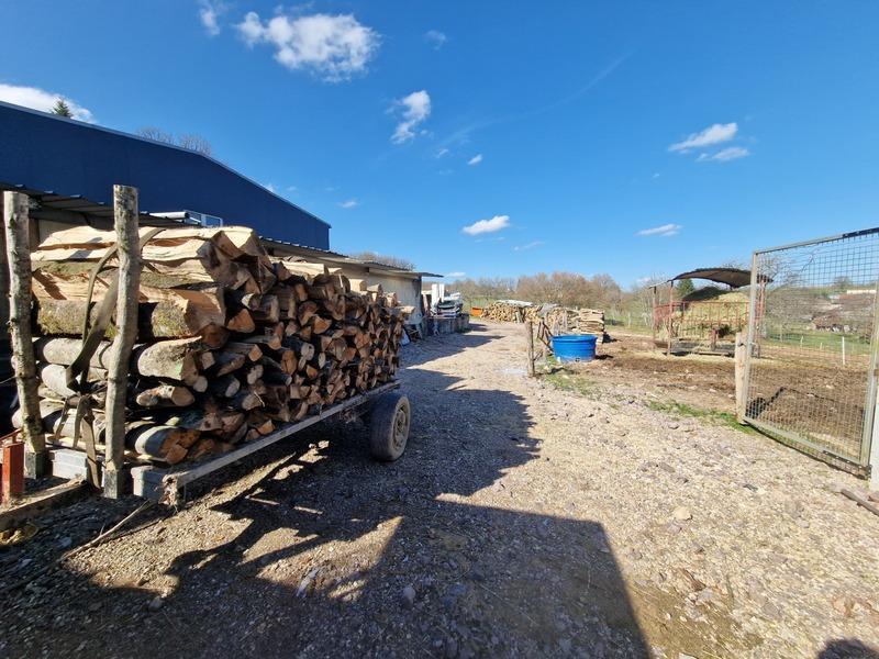 Propriété - 140 m² - 5 pièces