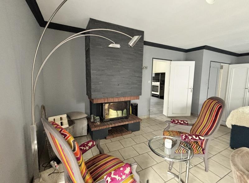 Grange - 185 m² - 7 pièces