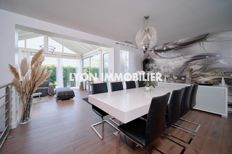 Villa - 187 m² - 7 pièces