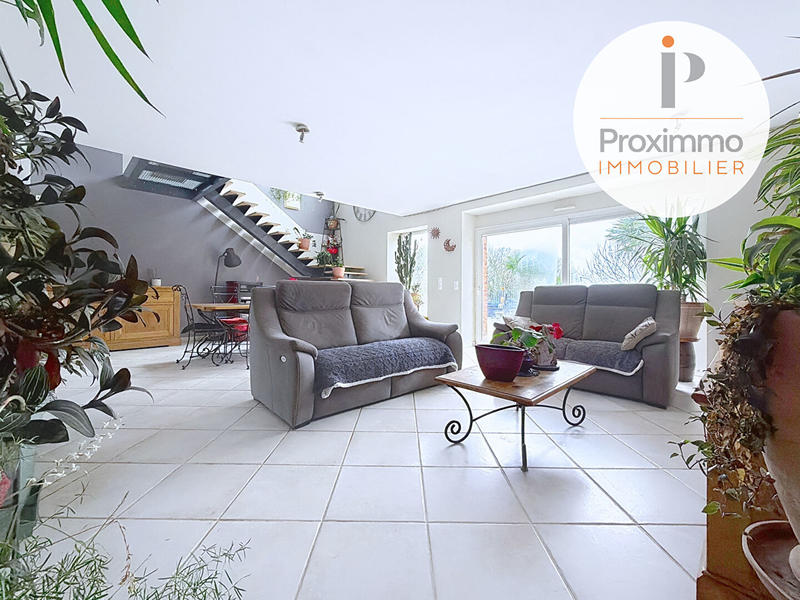 Maison - 184 m² - 7 pièces