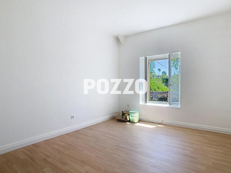 Maison - 191 m² - 9 pièces