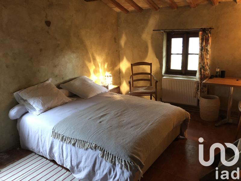 Maison - 271 m² - 8 pièces