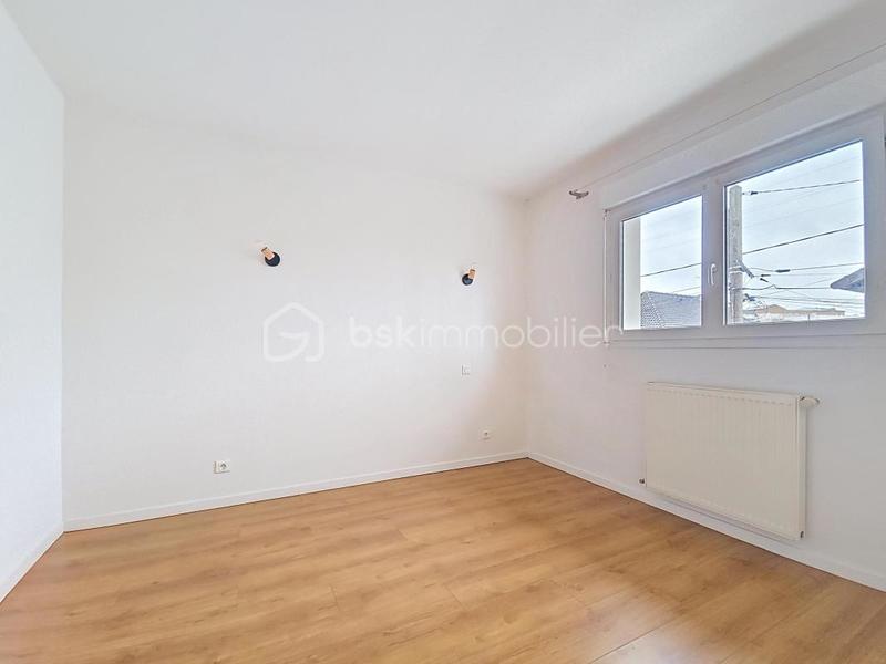 Maison - 83 m² - 4 pièces