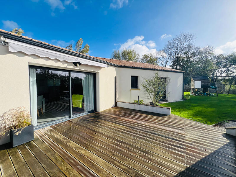 Maison - 137 m² - 5 pièces