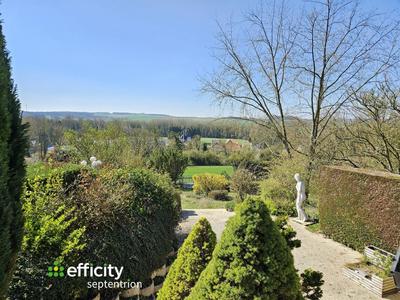 Maison - 290 m² - 7 pièces