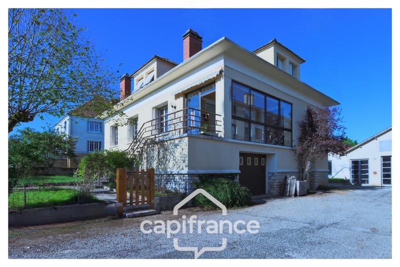 Maison - 90 m² - 4 pièces