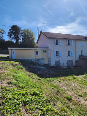 Maison - 163 m² - 9 pièces