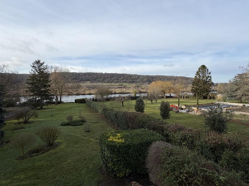 Maison - 203 m² - 7 pièces