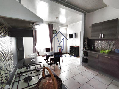 Maison - 78 m² - 5 pièces