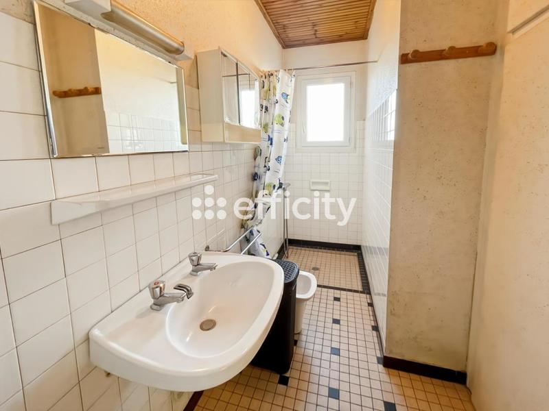 Maison - 114 m² - 6 pièces