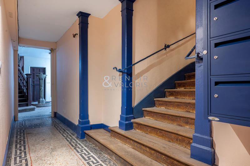 Appartement - 101 m² - 5 pièces