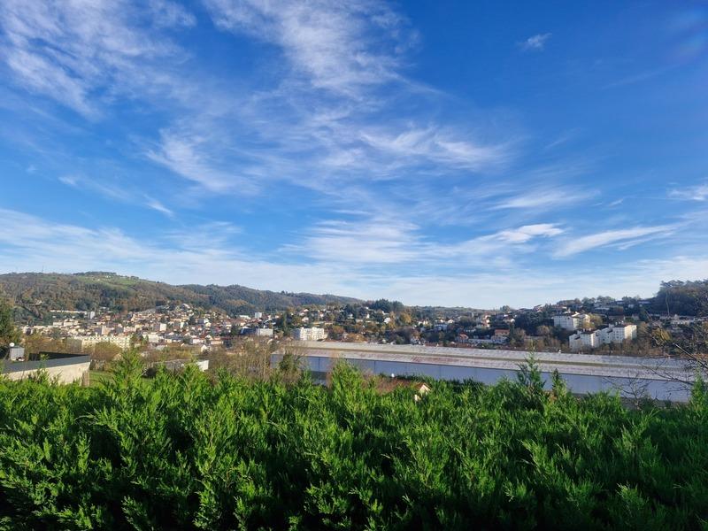 Maison - 86 m² - 4 pièces