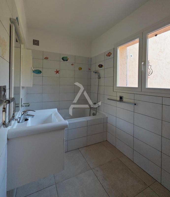 Maison - 106 m² - 5 pièces