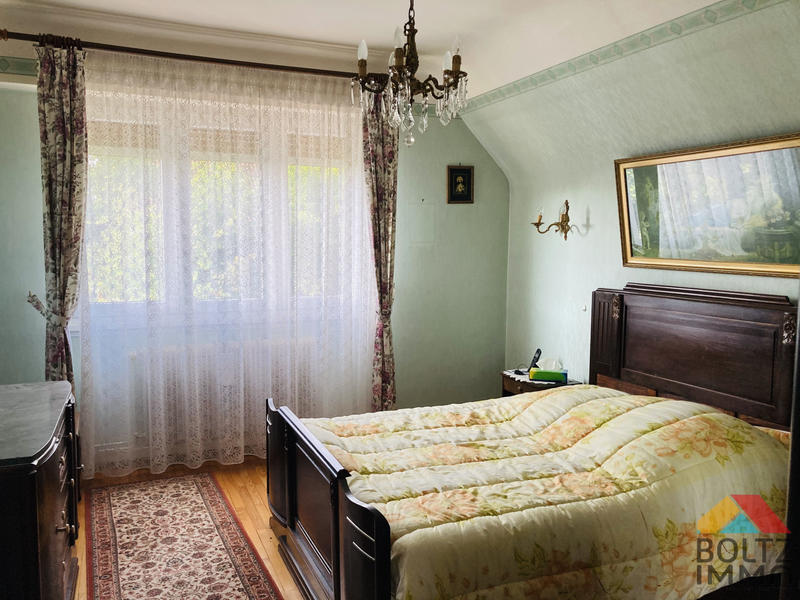 Maison - 121 m² - 5 pièces