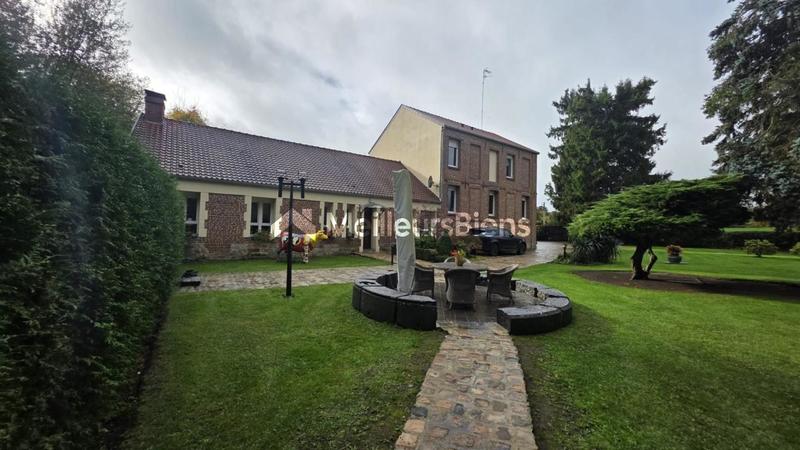 Propriété - 285 m² - 7 pièces