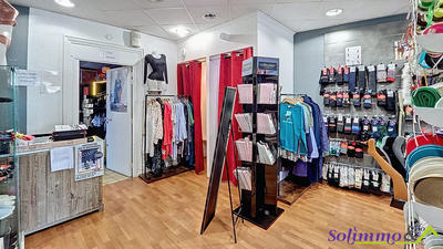 Fonds de commerce - Magasins - 200 m²