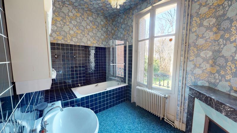 Château - 197 m² - 8 pièces