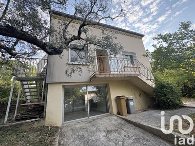 Maison - 103 m² - 5 pièces