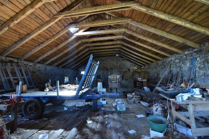 Maison en pierre - 350 m² - 3 pièces