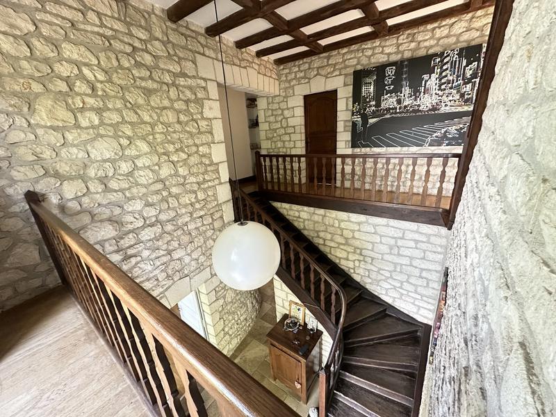 Maison de maîtres - 415 m² - 10 pièces