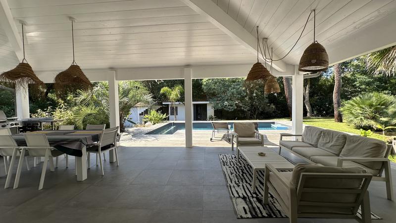 Maison d'architecte - 180 m² - 6 pièces