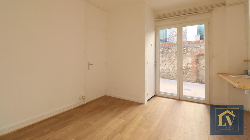 Local commercial - 24 m² - 2 pièces