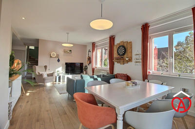 Maison - 143 m² - 7 pièces