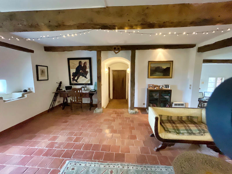 Maison - 200 m² - 8 pièces