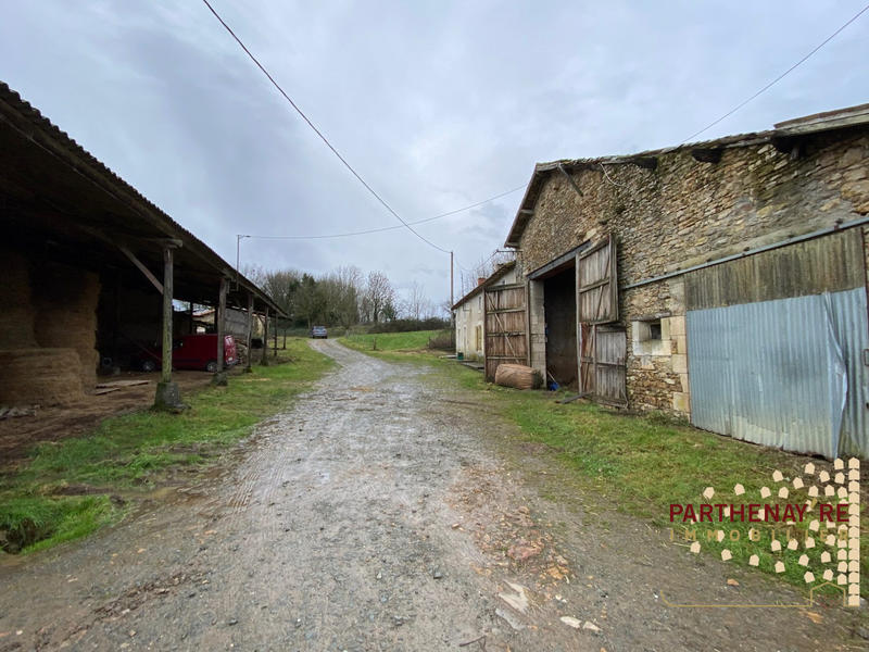 Maison - 182 m² - 5 pièces