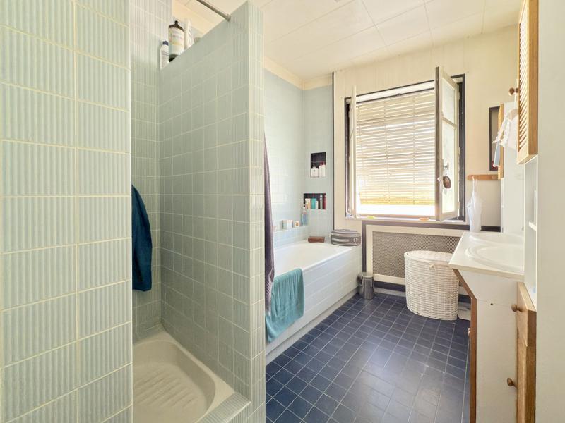 Maison ancienne - 290 m² - 12 pièces