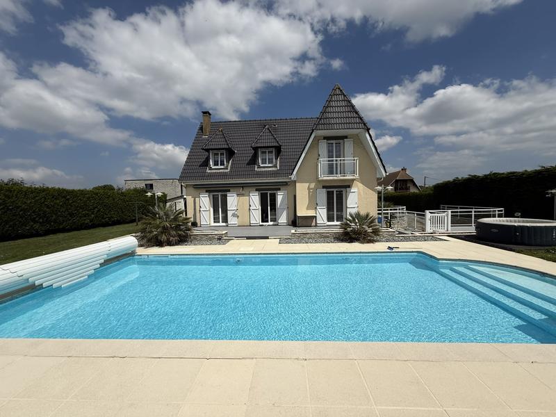 Maison - 131 m² - 5 pièces