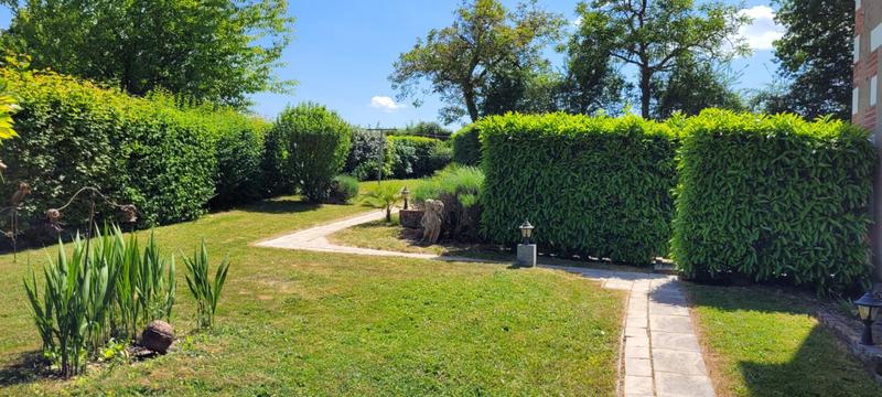 Propriété - 221 m² - 9 pièces