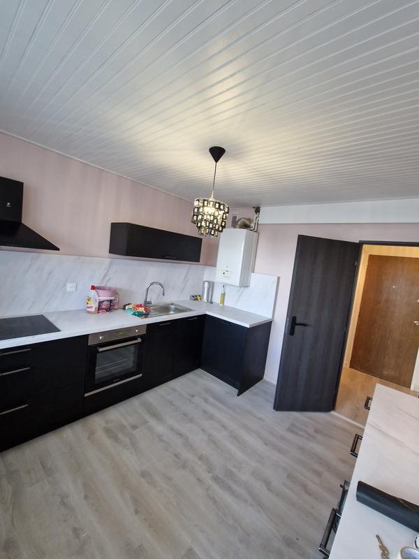 Appartement - 75 m² - 4 pièces