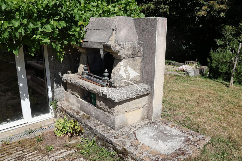 Maison - 252 m² - 10 pièces