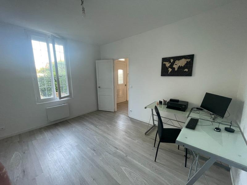 Immeuble - 106 m² - 5 pièces