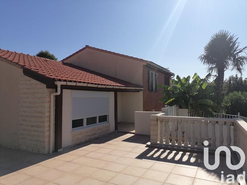 Maison - 200 m² - 9 pièces