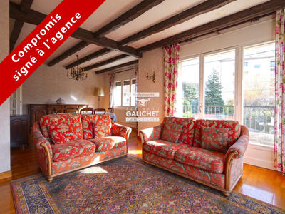 Maison - 191 m² - 5 pièces