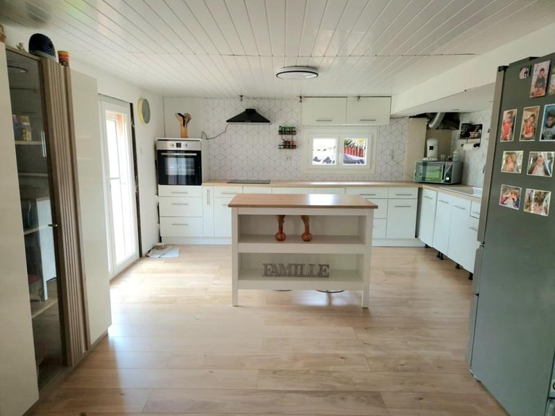 Maison - 170 m² - 7 pièces