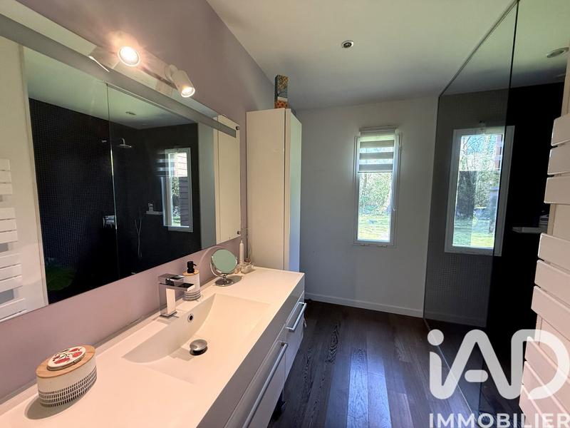 Maison - 138 m² - 6 pièces