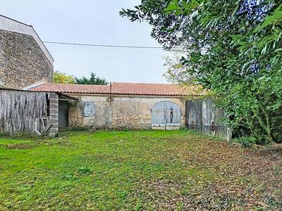 Maison - 158 m² - 2 pièces