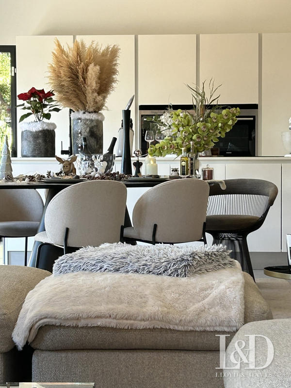 Maison contemporaine - 191 m² - 6 pièces