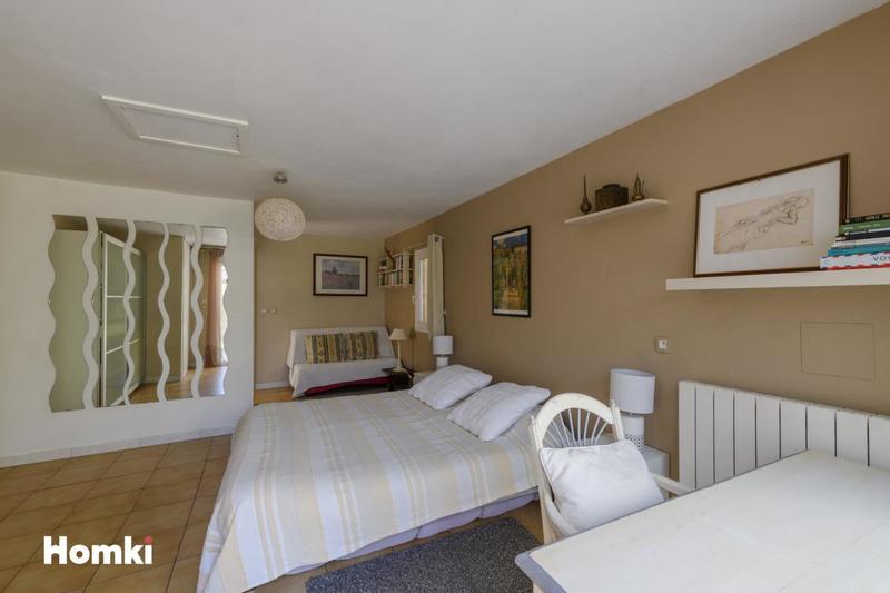 Maison - 180 m² - 6 pièces