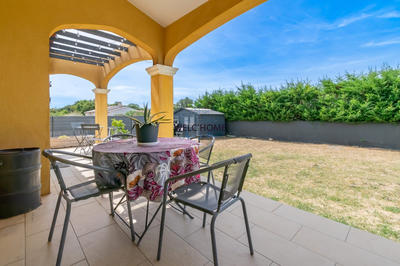 Maison traditionnelle - 96 m² - 5 pièces