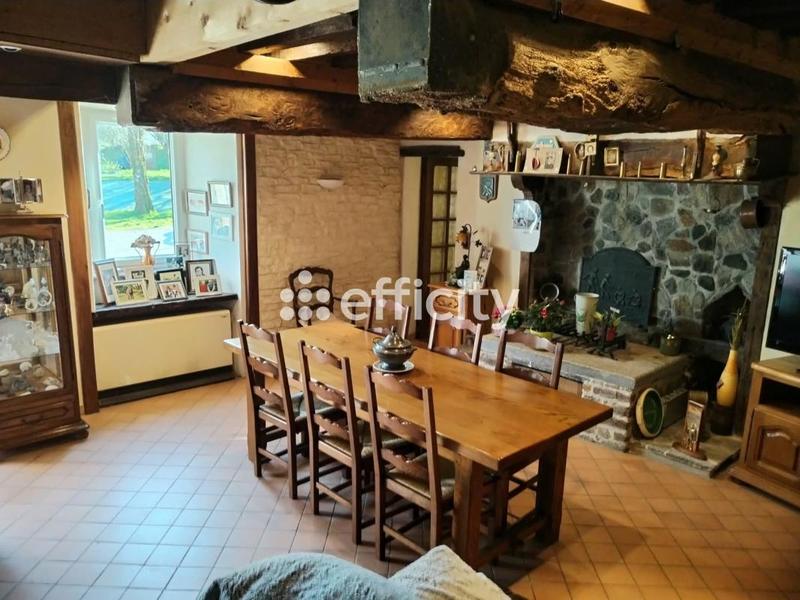 Maison - 123 m² - 4 pièces