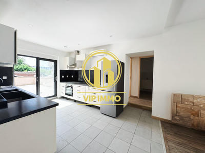 Appartement - 76 m² - 5 pièces