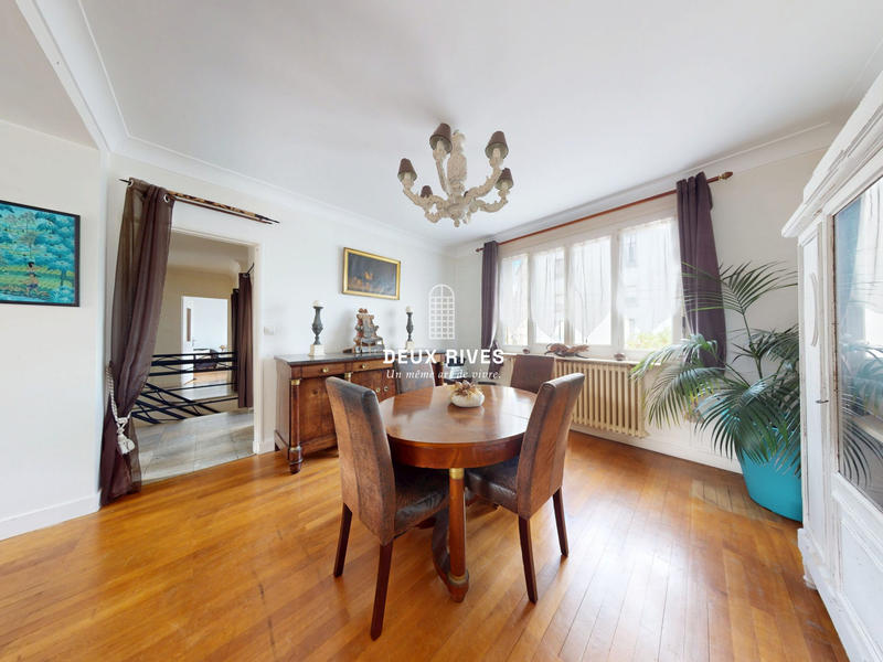 Appartement - 150 m² - 4 pièces